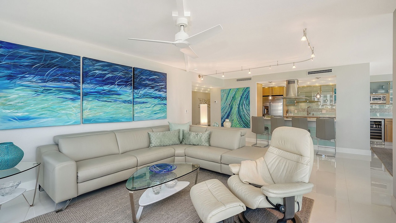Photo of Livingroom in Longboat Key