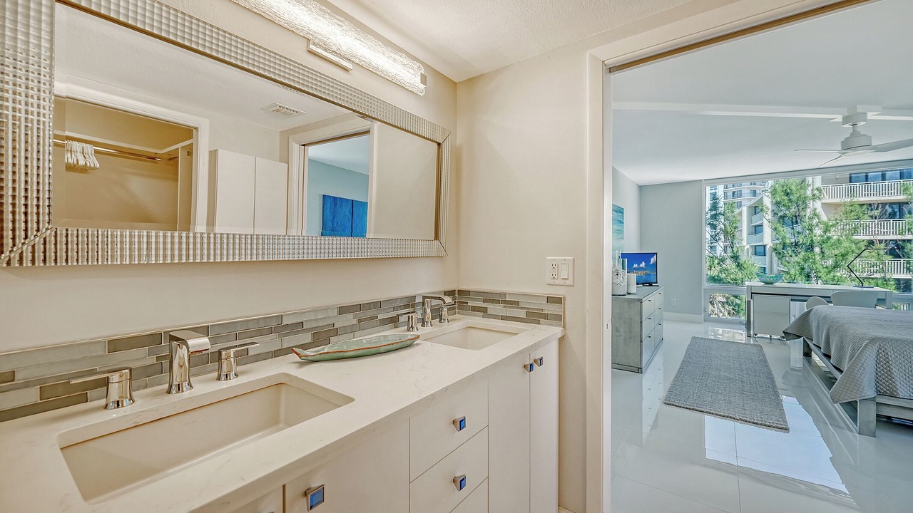 Photo of Bathroom in Longboat Key