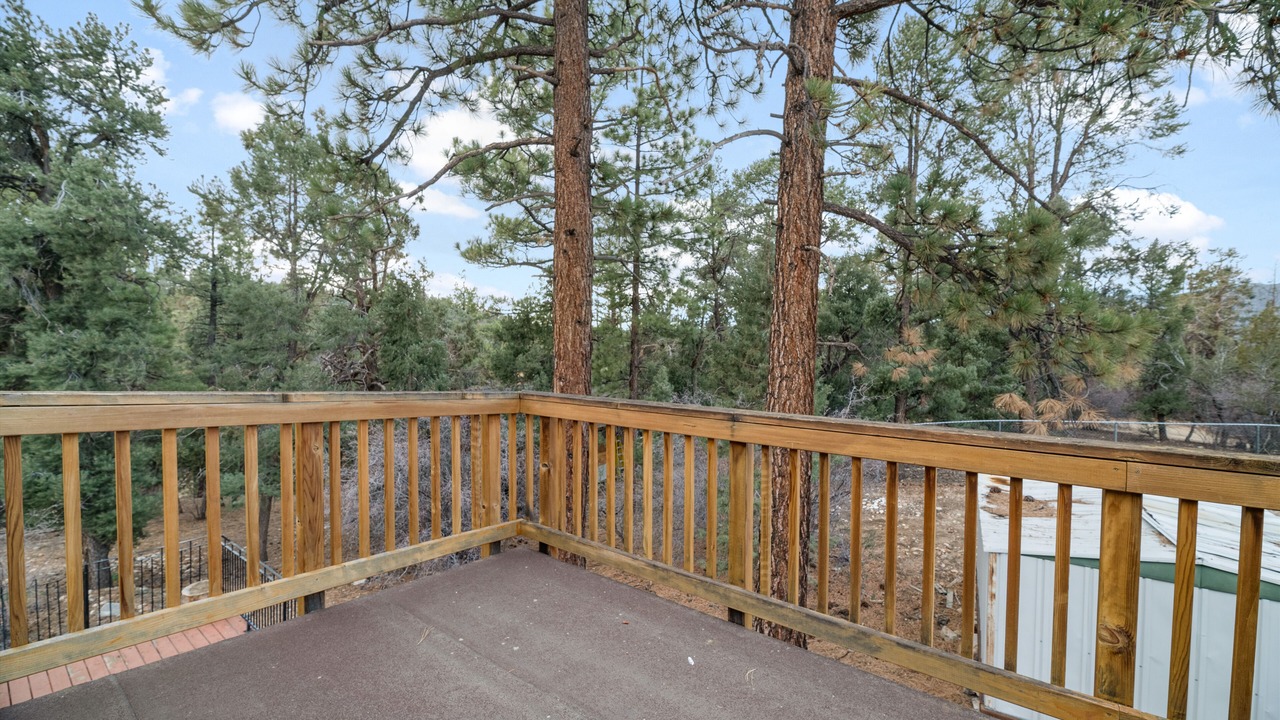 Photo of Patio Balcony in Big Bear City