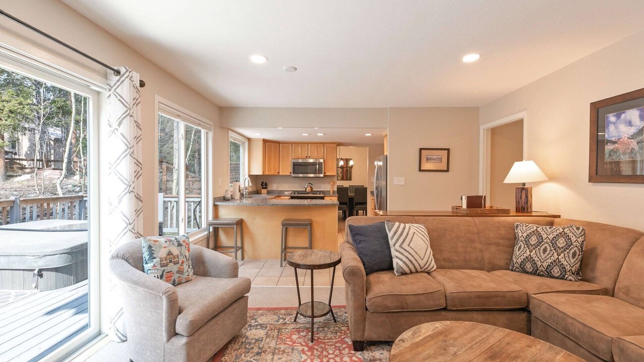 Photo of Livingroom in Warrior's Mark
