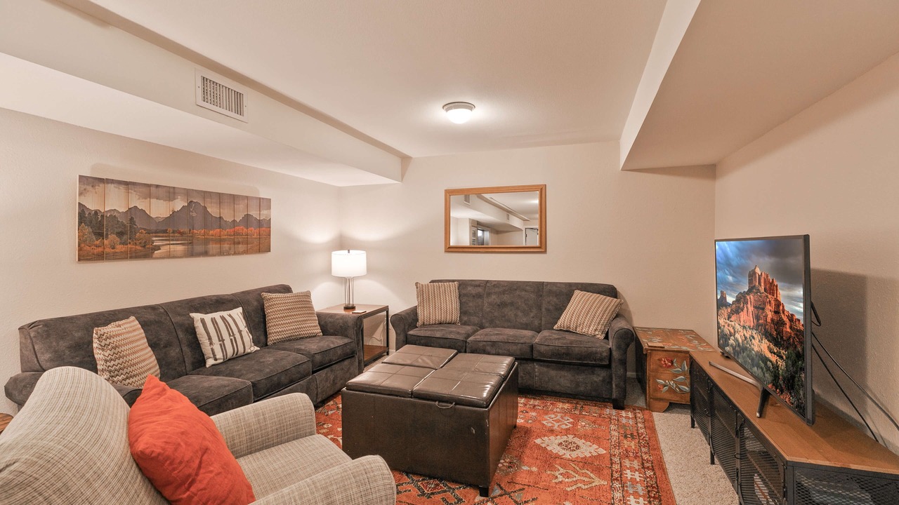 Photo of Livingroom in Warrior's Mark