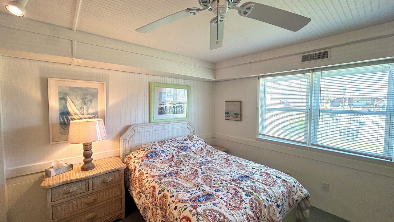 Photo of Bedroom in Holden Beach