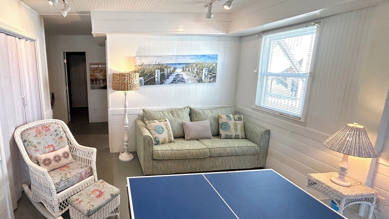 Photo of Livingroom in Holden Beach