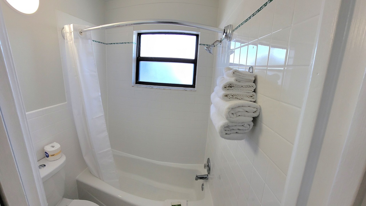 Photo of Bathroom in Treasure Island
