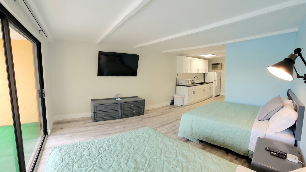 Photo of Bedroom in Treasure Island