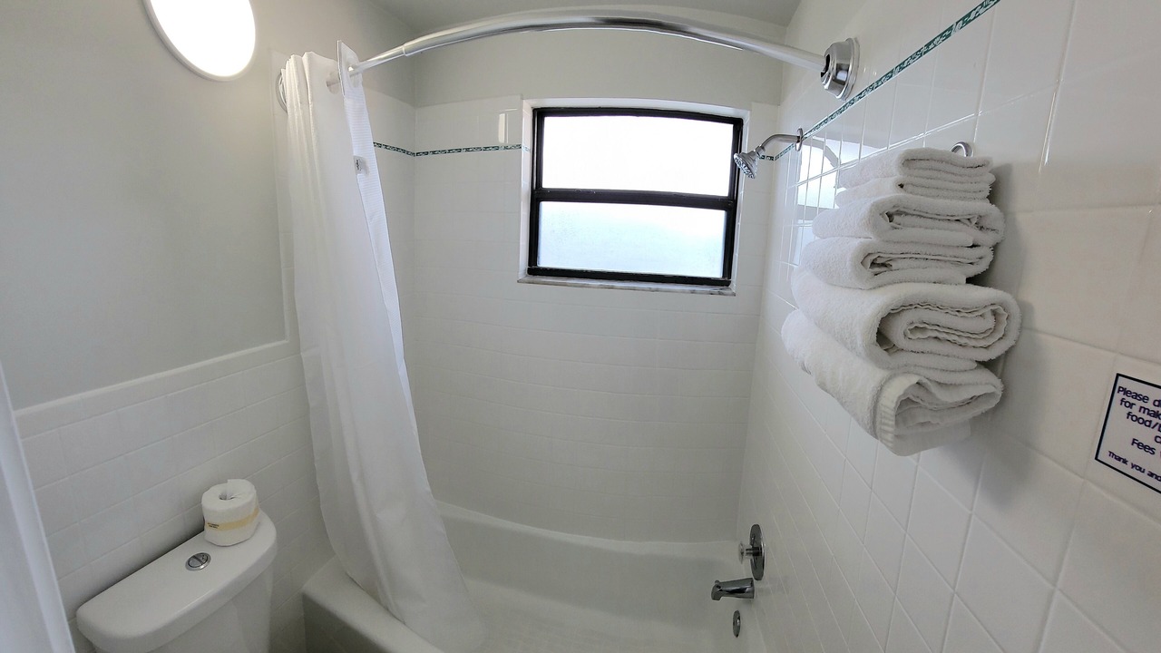 Photo of Bathroom in Treasure Island