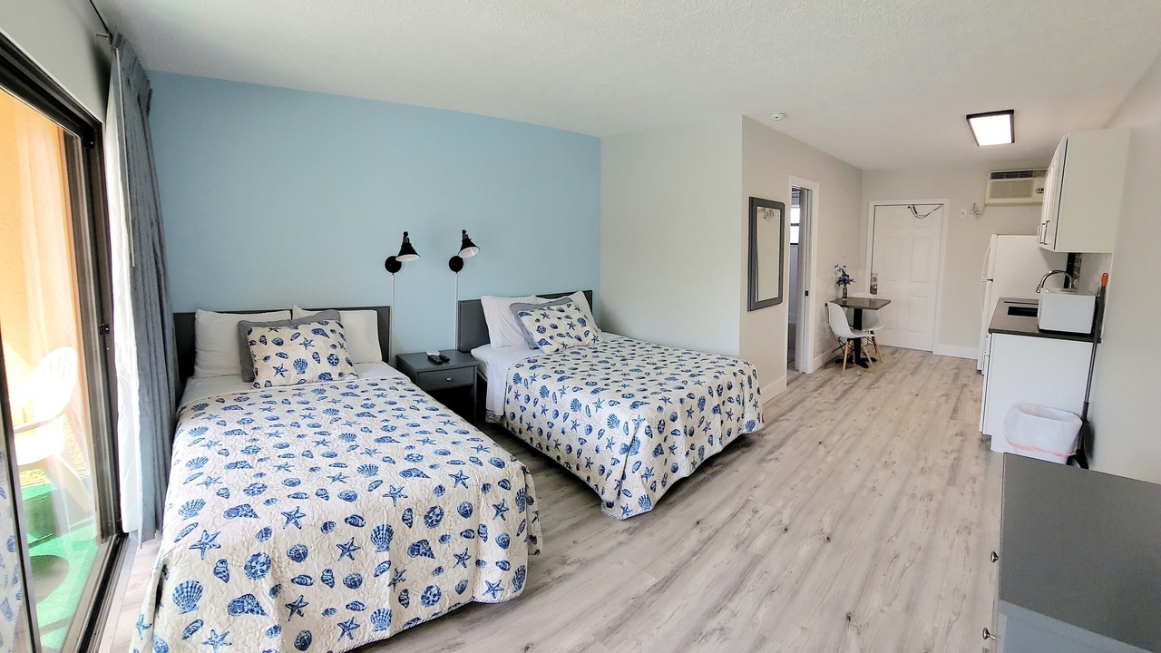 Photo of Bedroom in Treasure Island