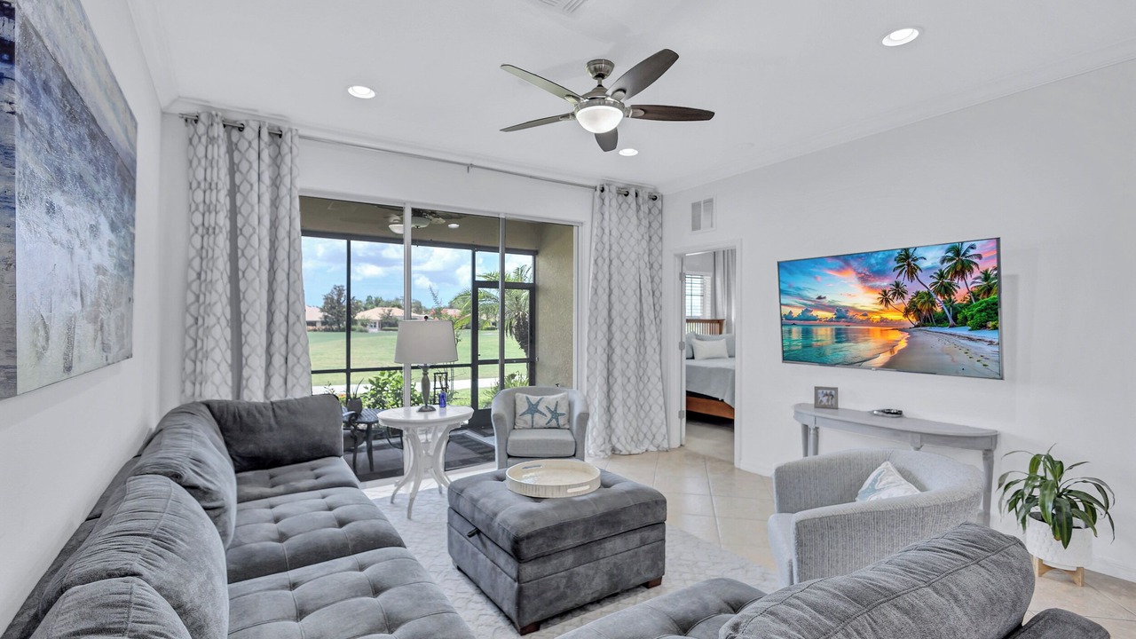 Photo of Livingroom in Lakewood Ranch