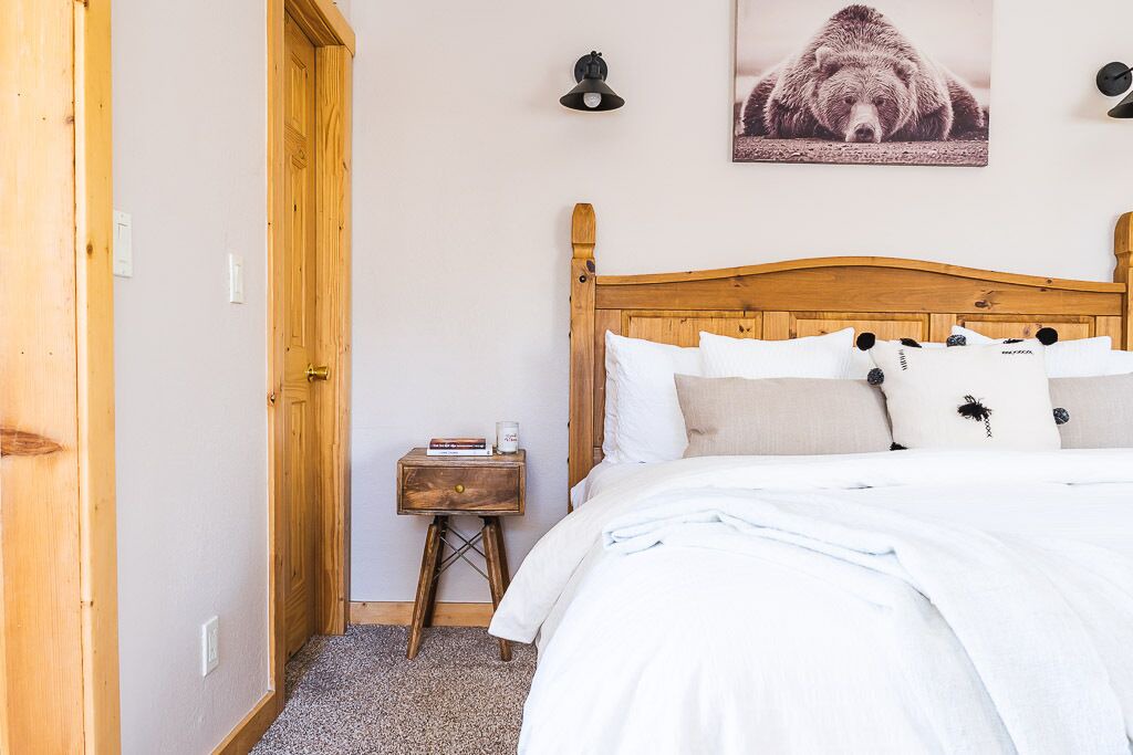 Photo of Bedroom in Big Bear City
