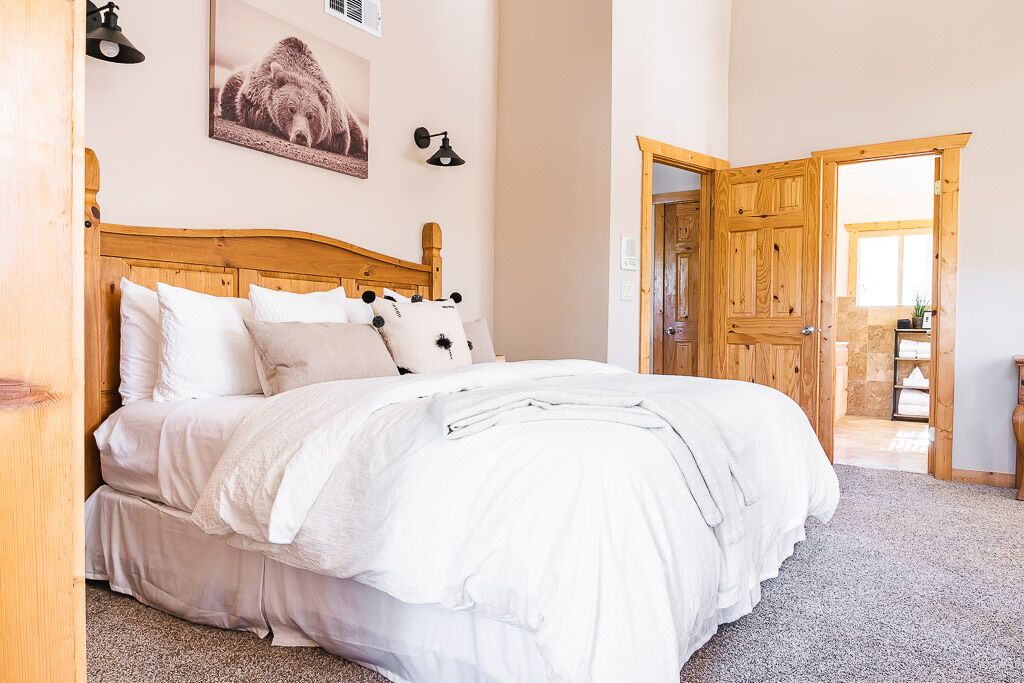 Photo of Bedroom in Big Bear City