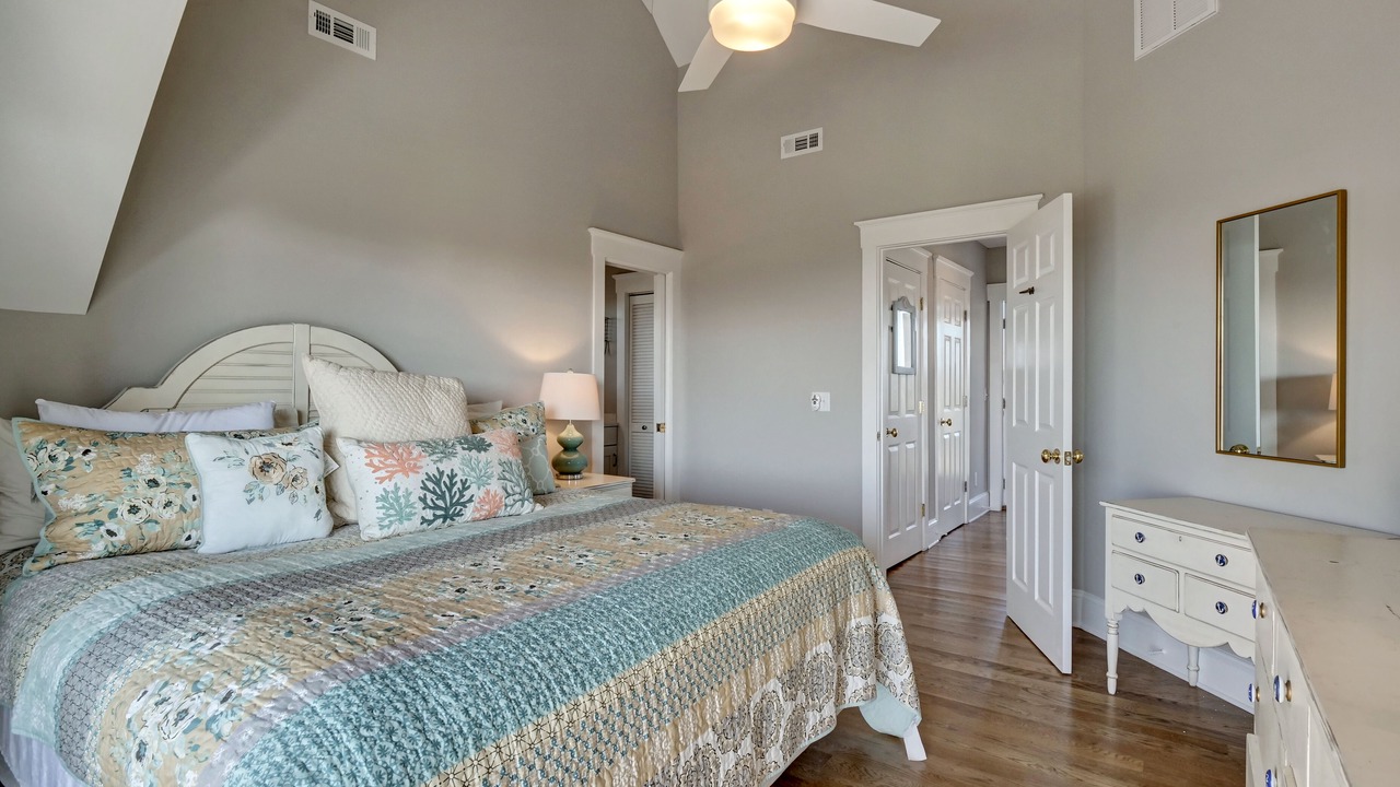 Photo of Bedroom in South Beach