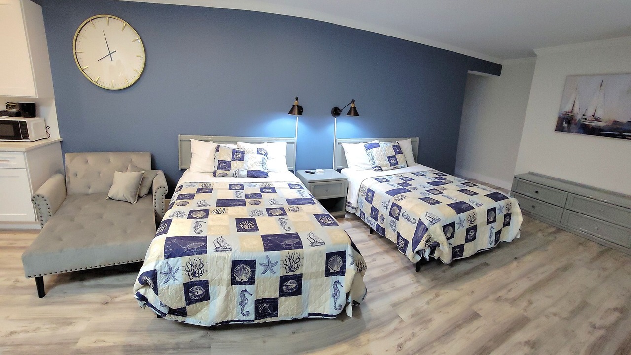 Photo of Bedroom in Treasure Island