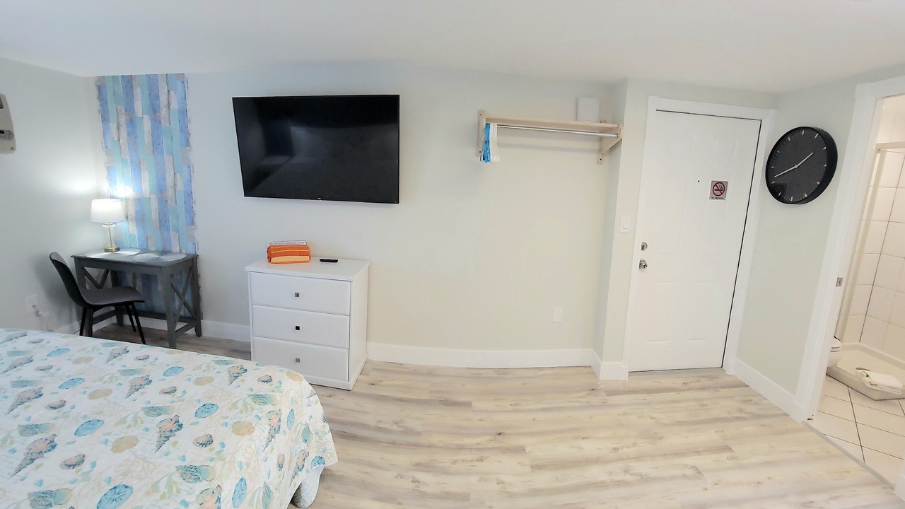 Photo of Bedroom in Treasure Island