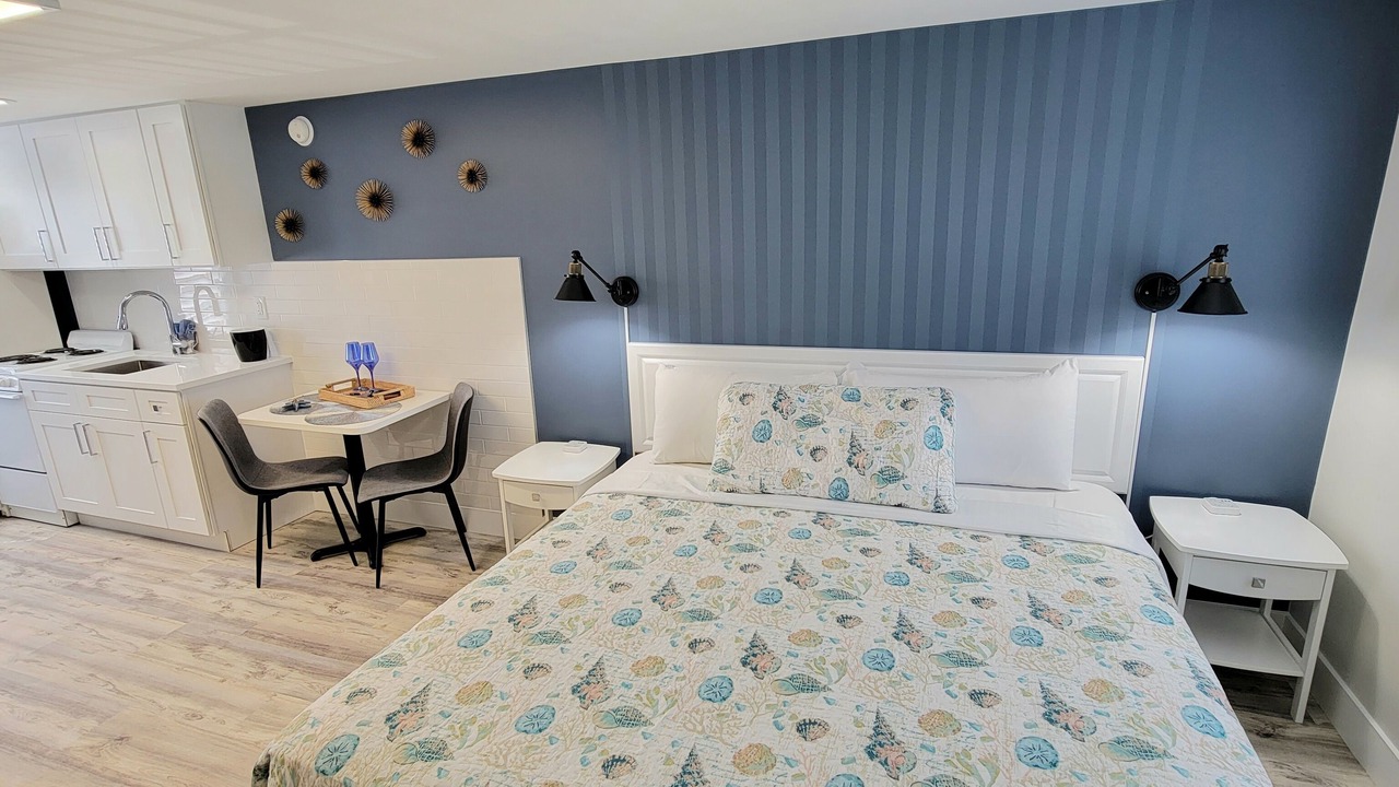 Photo of Bedroom in Treasure Island