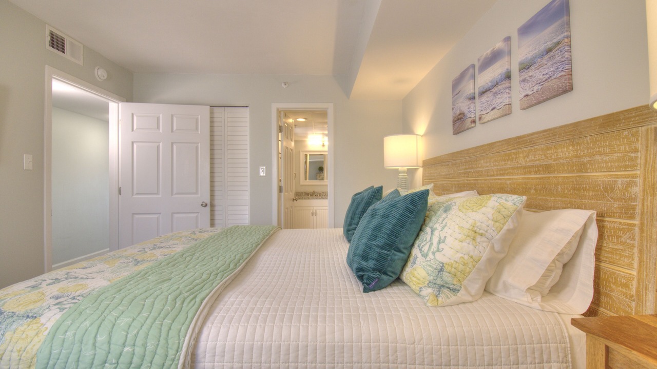 Photo of Bedroom in Ash
