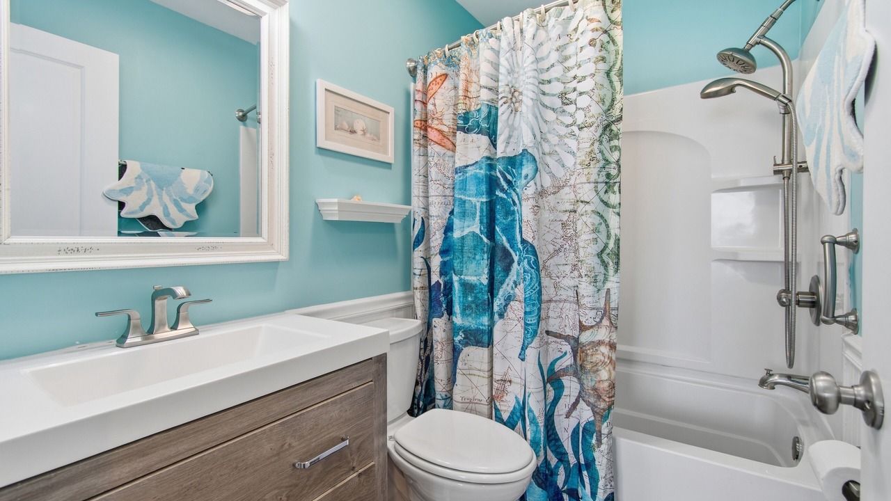 Photo of Bathroom in Holden Beach