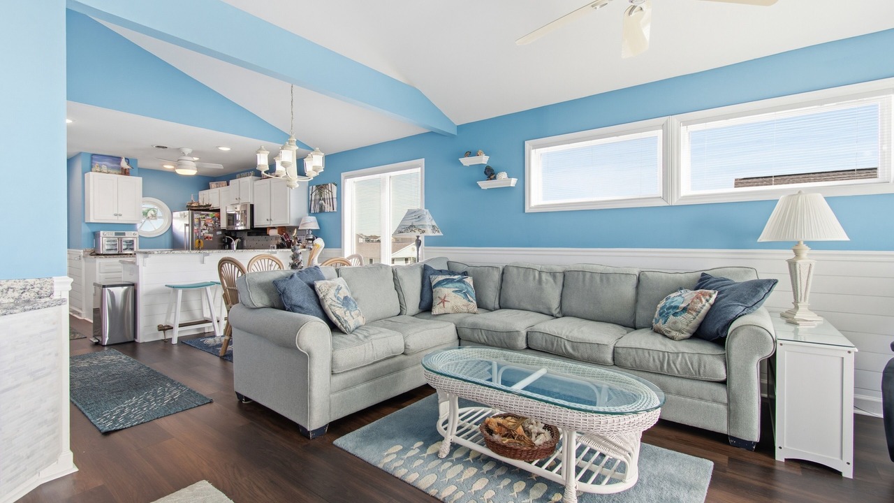 Photo of Livingroom in Holden Beach
