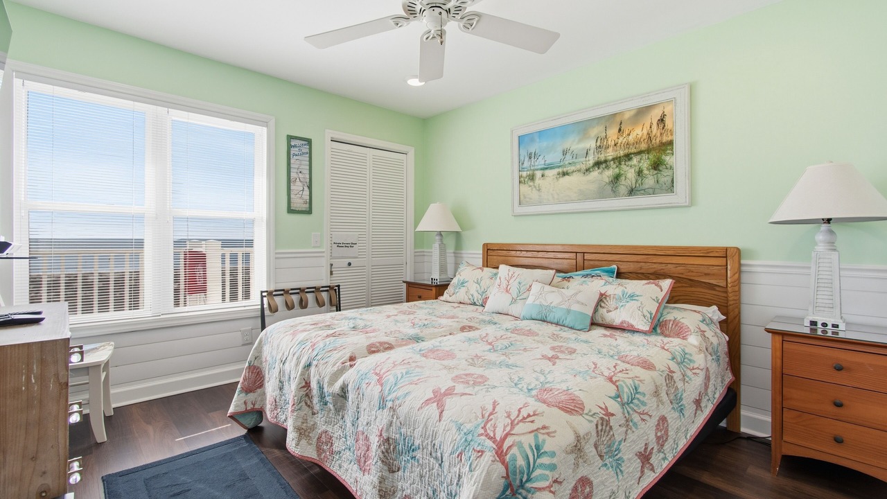 Photo of Bedroom in Holden Beach