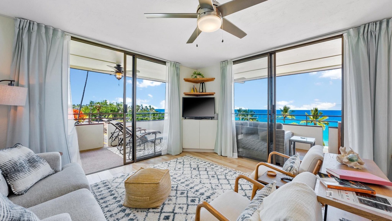 Photo of Bedroom in Kahaluu Bay