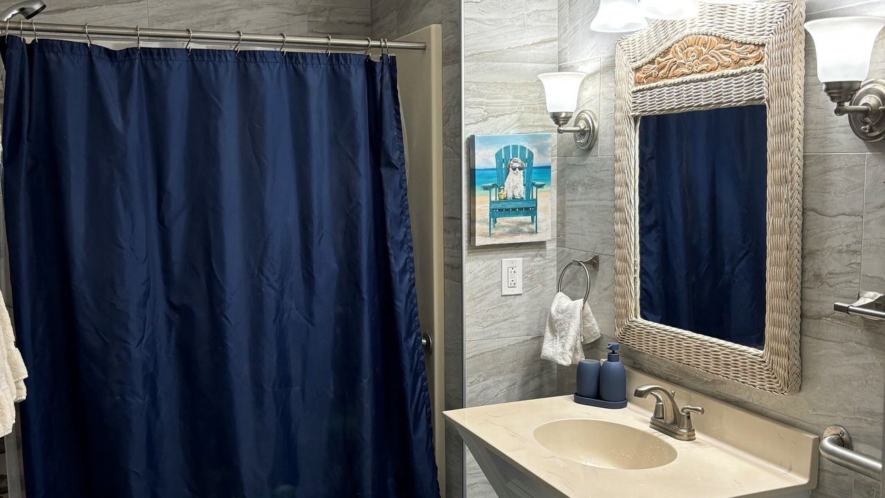 Photo of Bathroom in Sea Trail