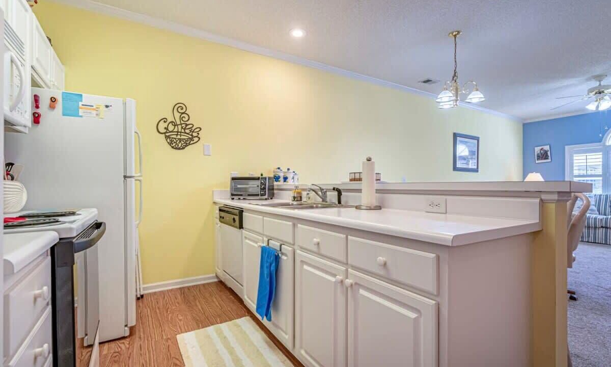 Photo of Kitchen in Carolina Yacht Landing