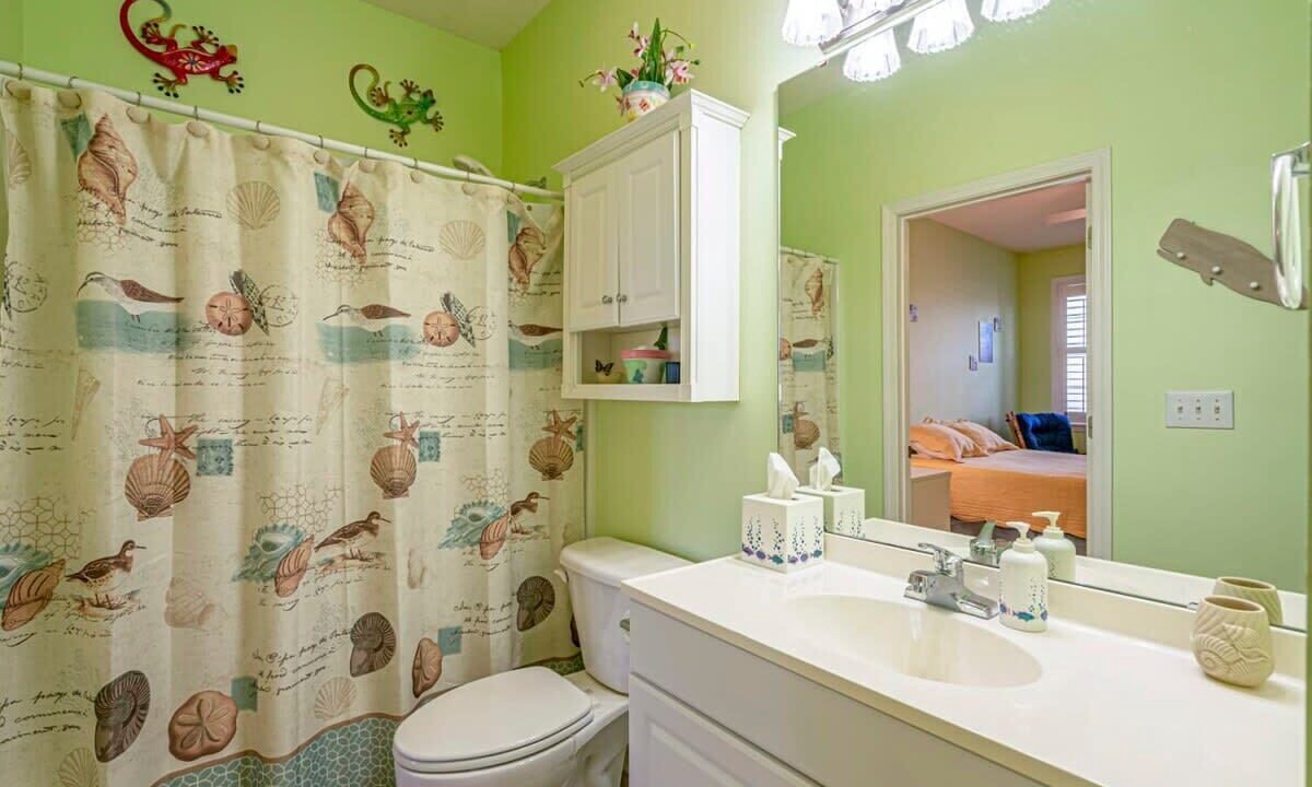 Photo of Bathroom in Carolina Yacht Landing