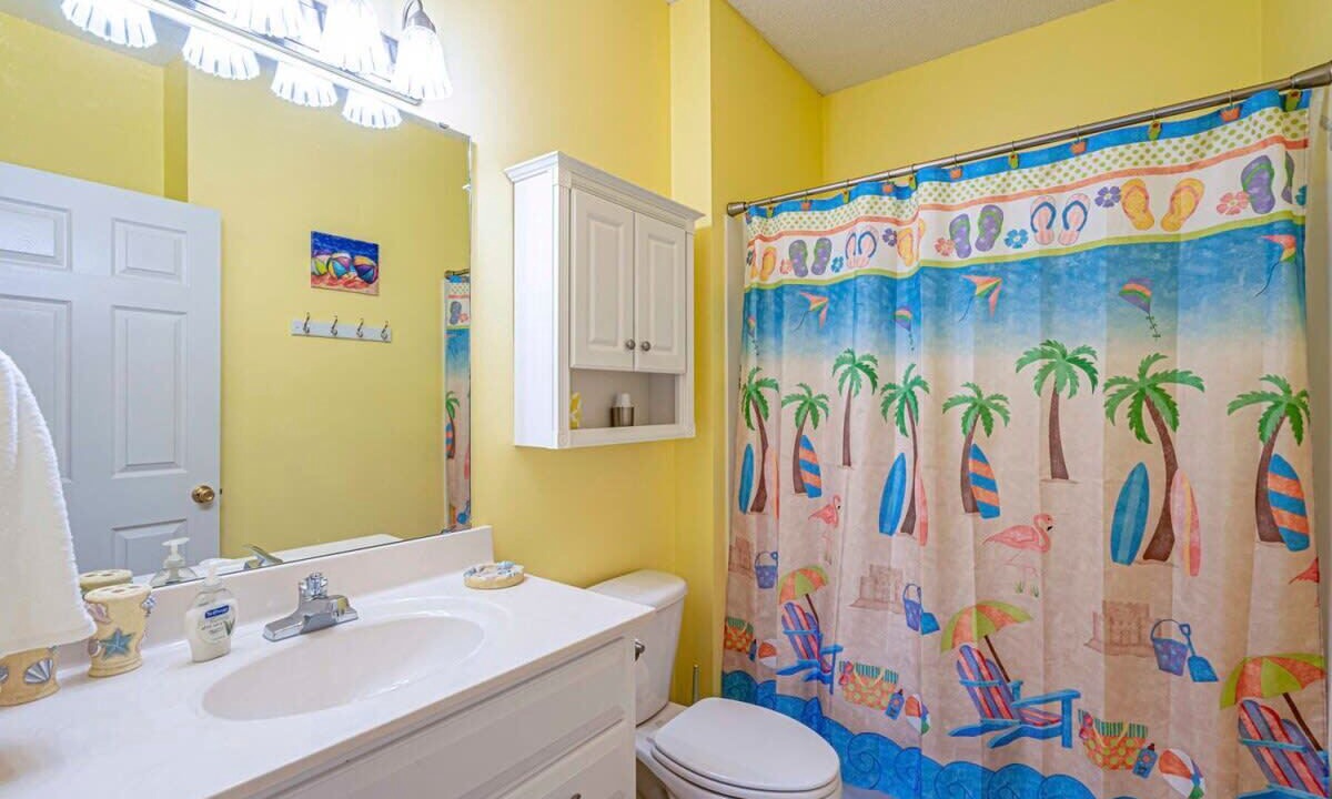 Photo of Bathroom in Carolina Yacht Landing