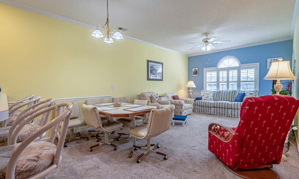 Photo of Livingroom in Carolina Yacht Landing