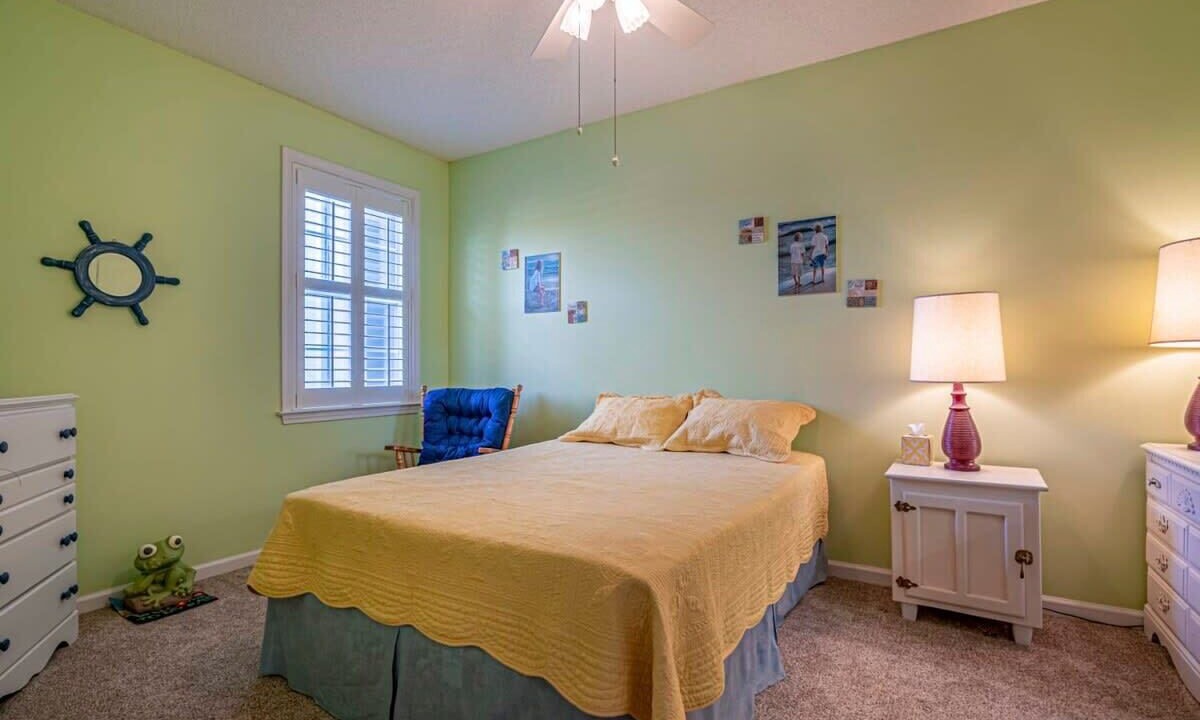 Photo of Bedroom in Carolina Yacht Landing