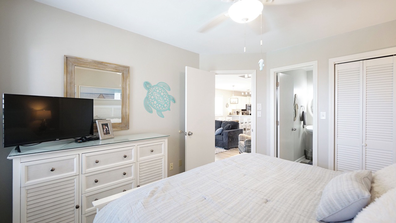 Photo of Bedroom in Holden Beach