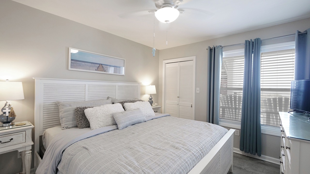 Photo of Bedroom in Holden Beach
