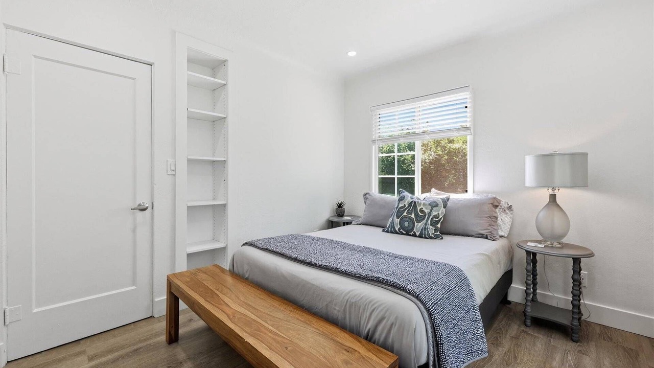 Photo of Bedroom in North End