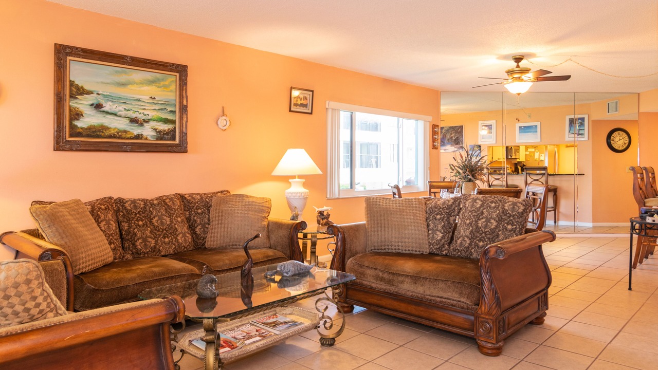 Photo of Livingroom in Bradenton Beach