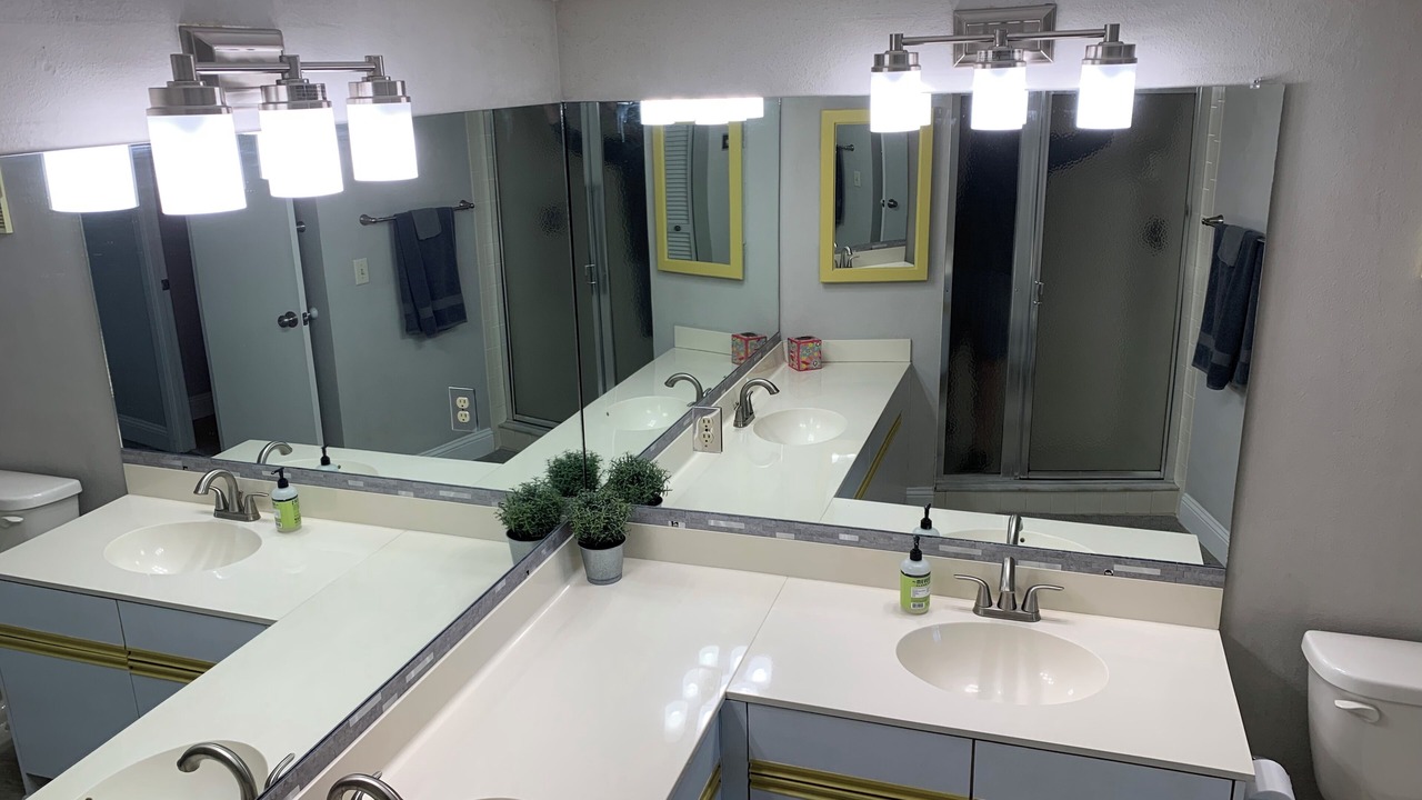 Photo of Bathroom in Sunset Beach
