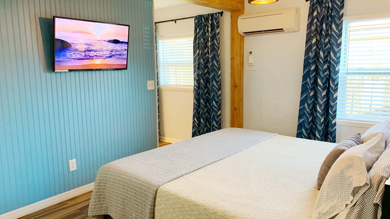 Photo of Bedroom in Treasure Island