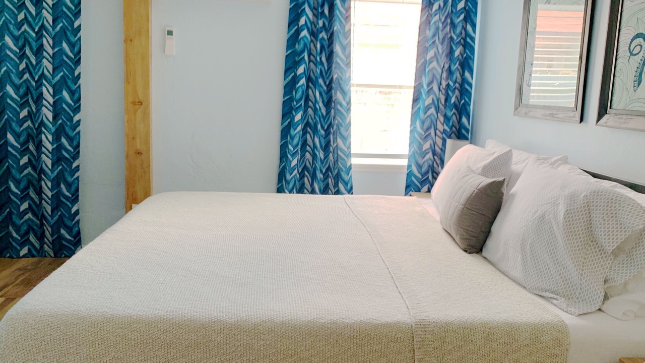 Photo of Bedroom in Treasure Island