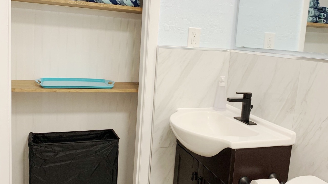 Photo of Bathroom in Treasure Island