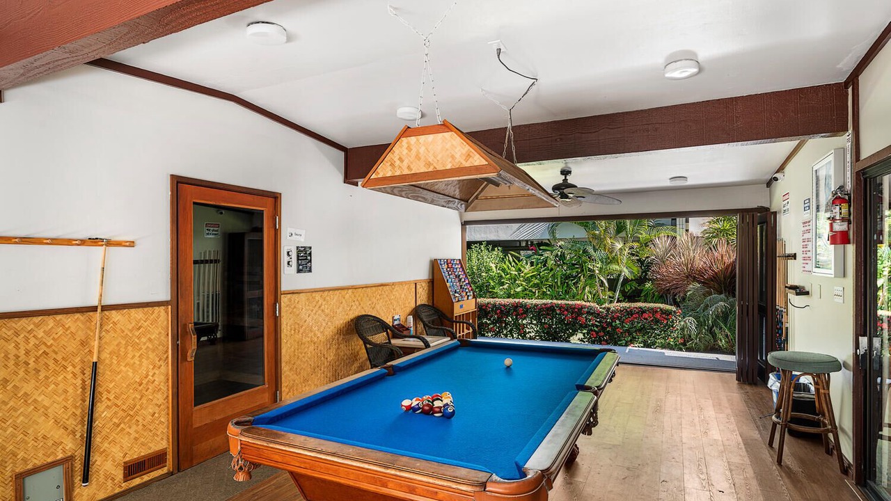 Photo of Bedroom in Kahaluu Bay