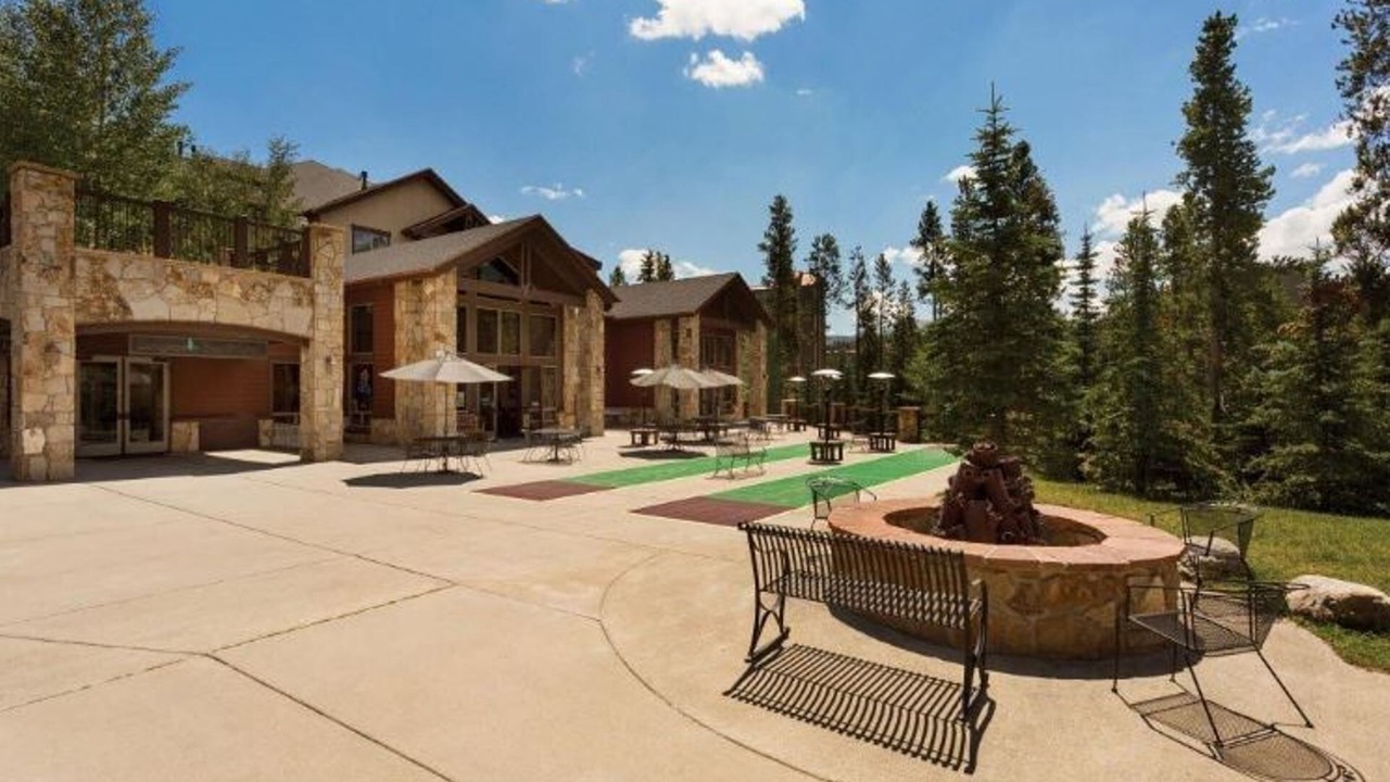Photo of Patio Balcony in Four O'Clock