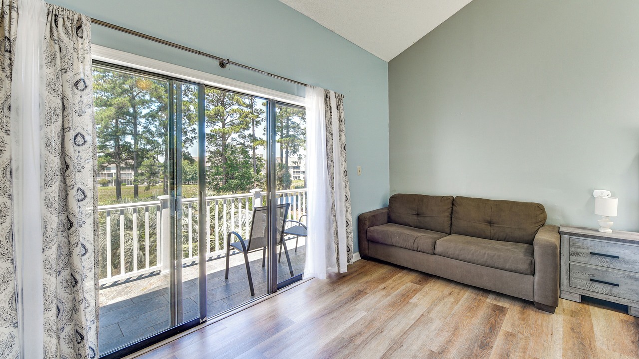 Photo of Livingroom in Little River
