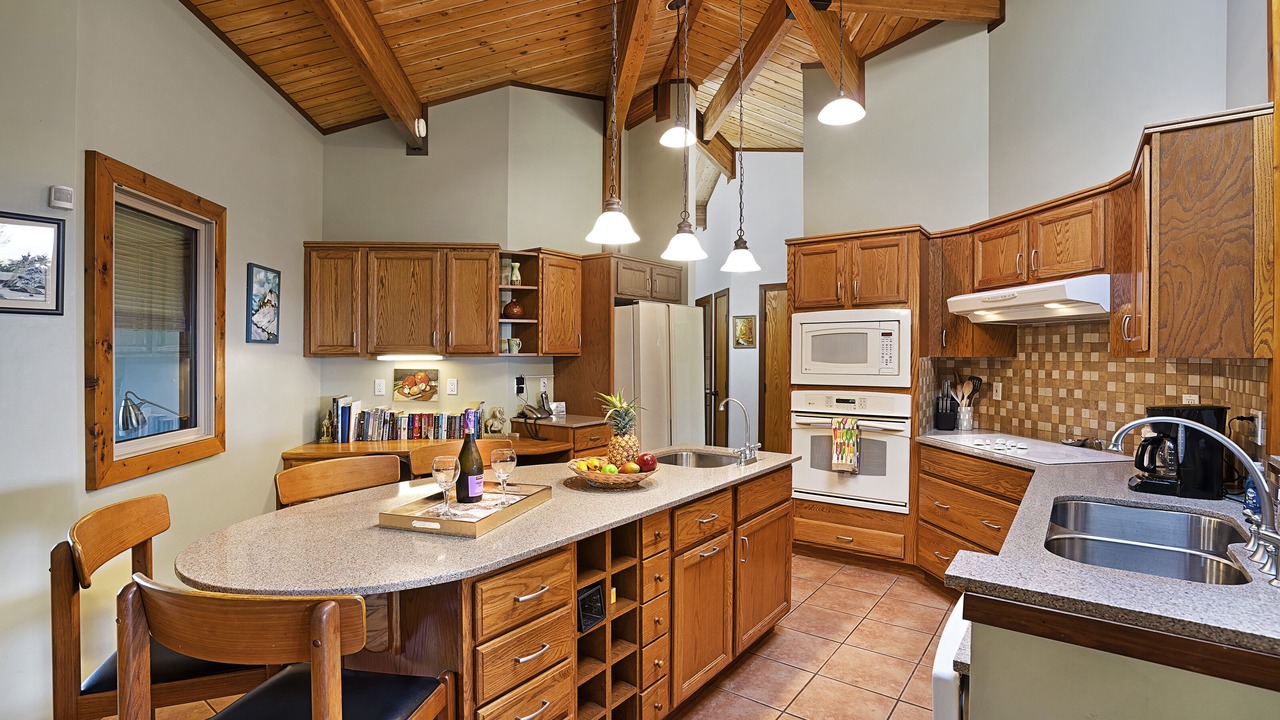 Photo of Kitchen in Waikoloa Village