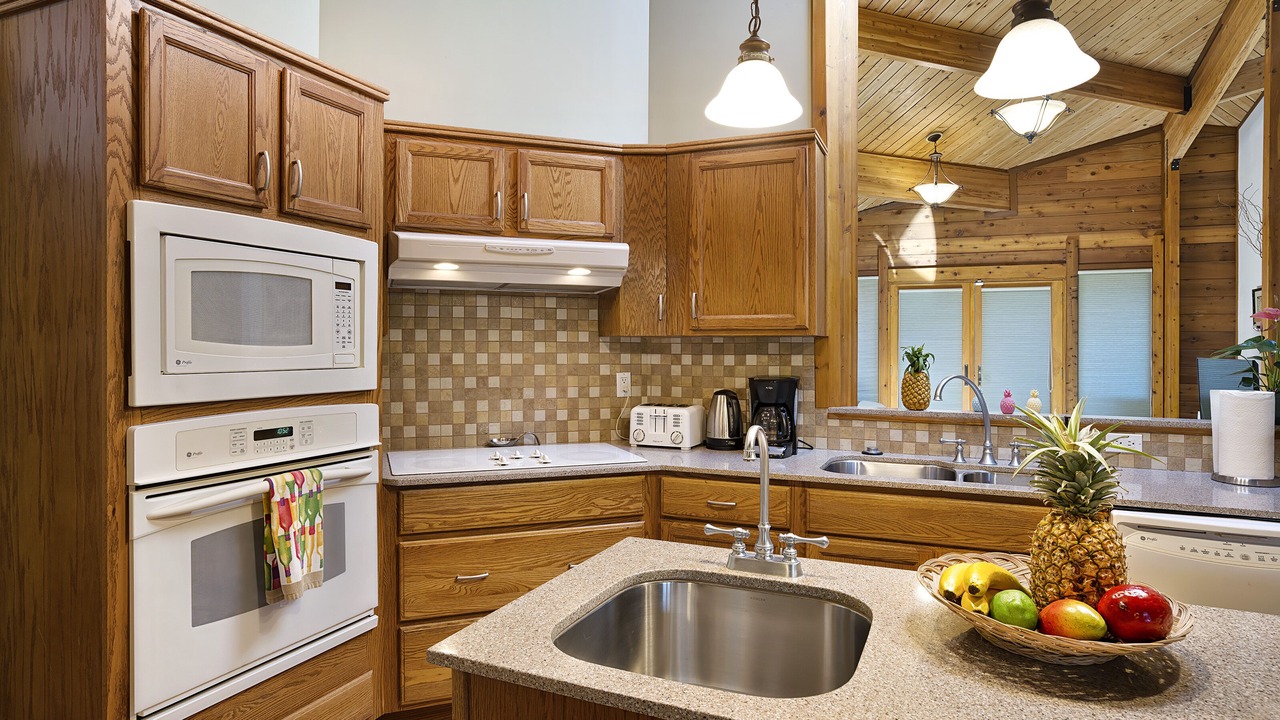 Photo of Kitchen in Waikoloa Village