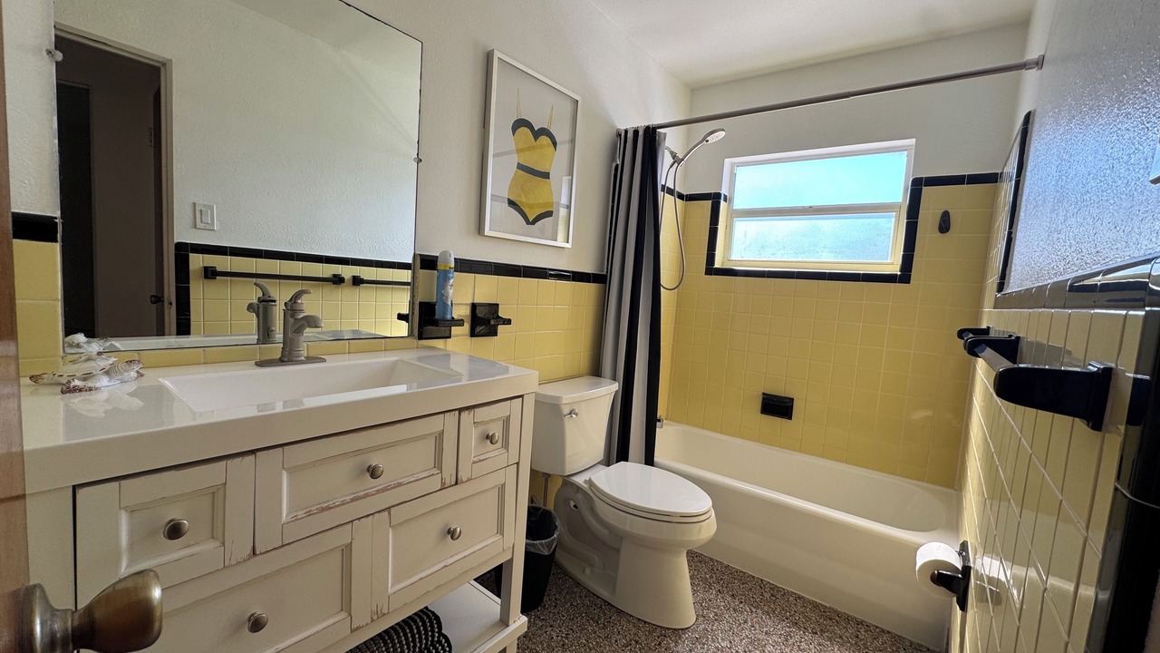 Photo of Bathroom in Largo