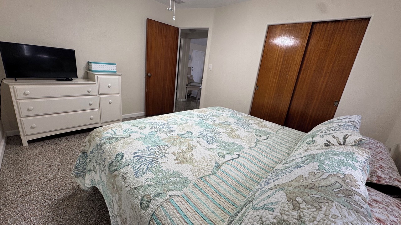 Photo of Bedroom in Largo