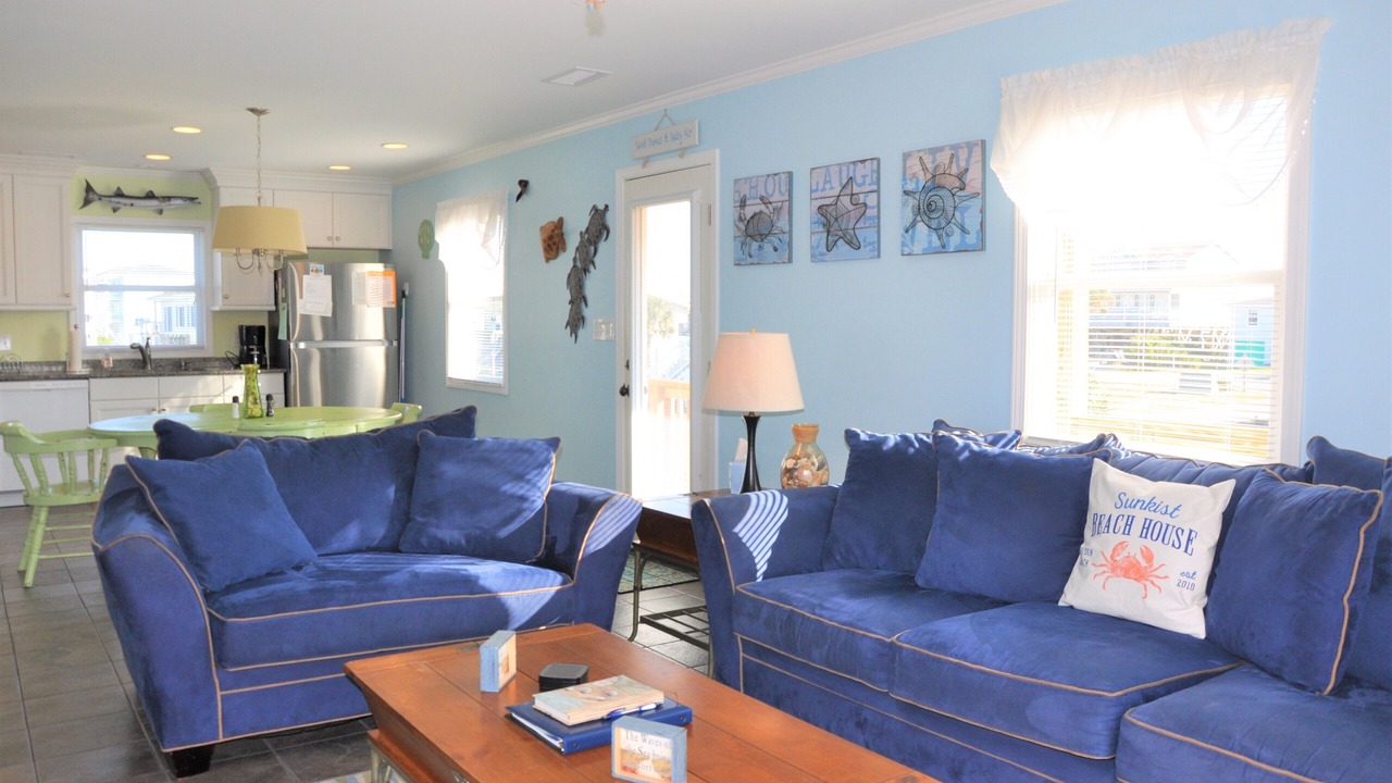Photo of Livingroom in Holden Beach