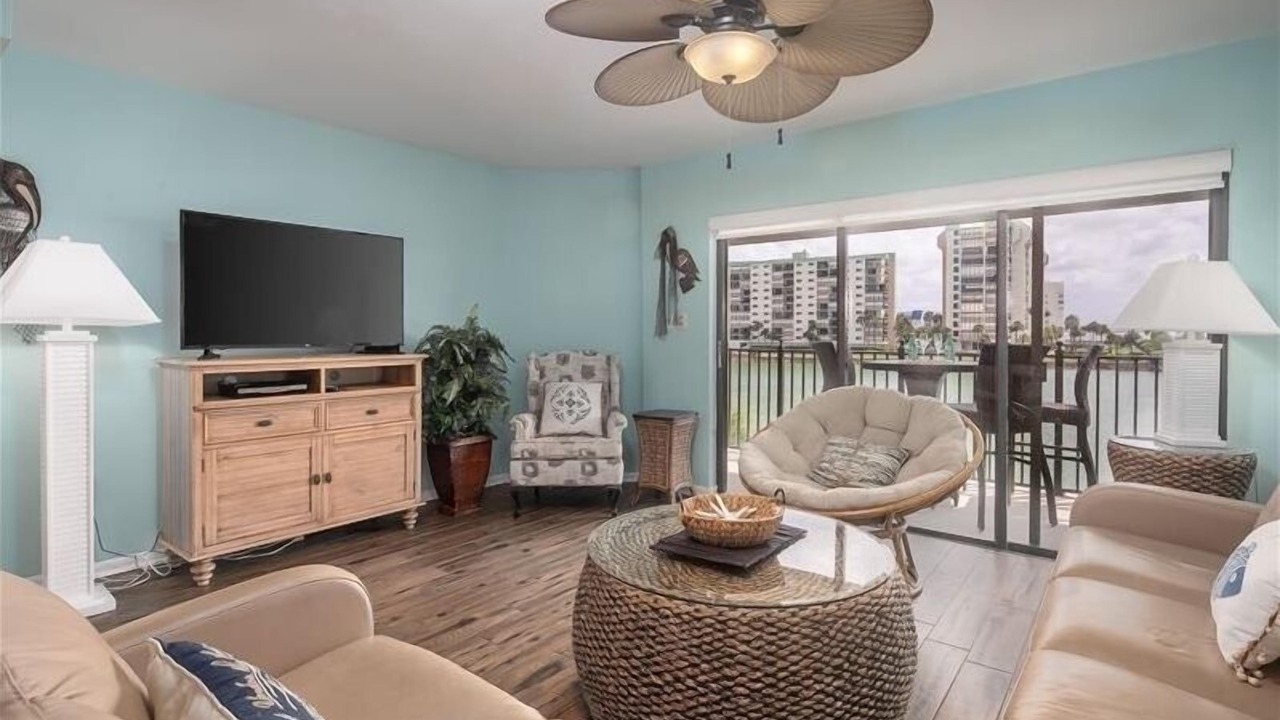 Photo of Bedroom in Sunset Beach
