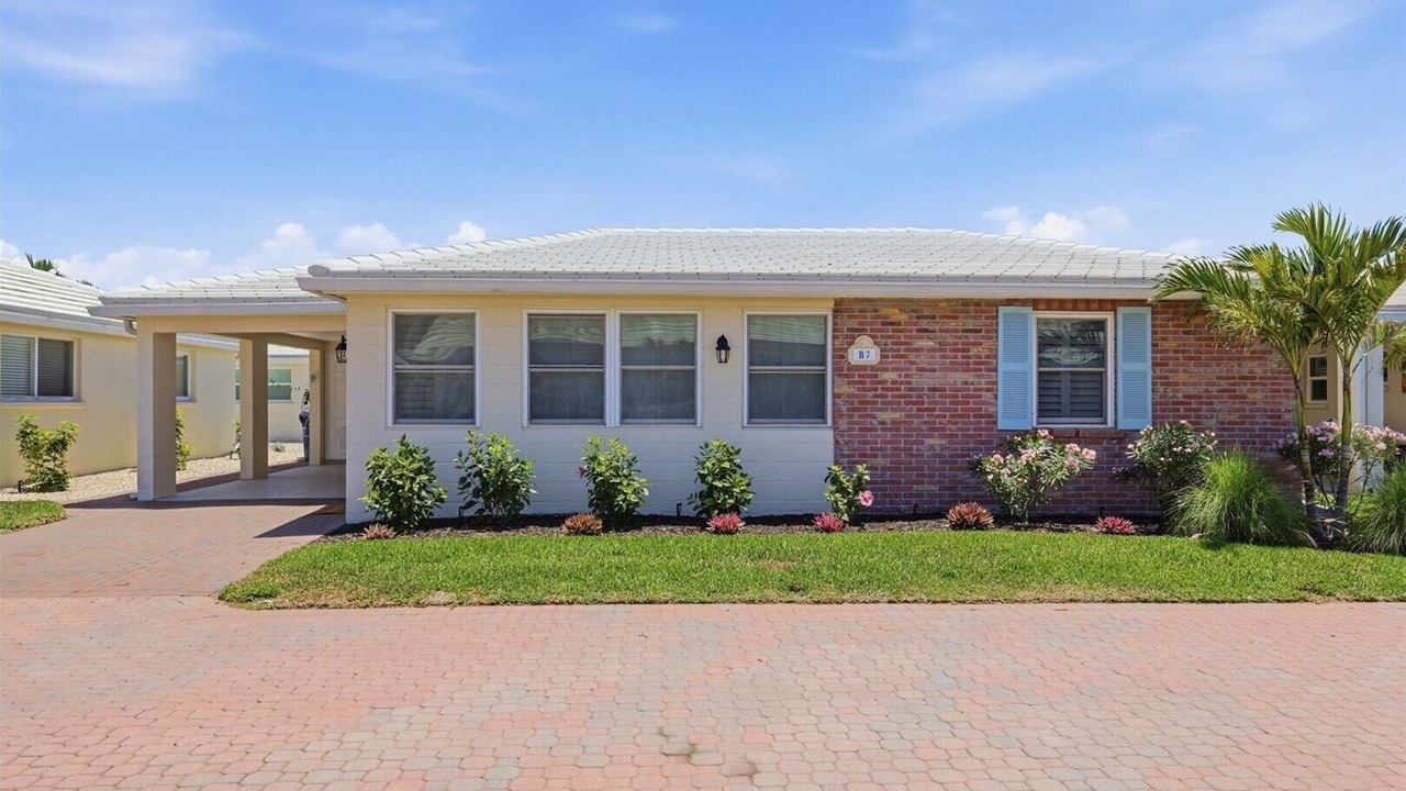Photo of Outdoor in Central Sarasota