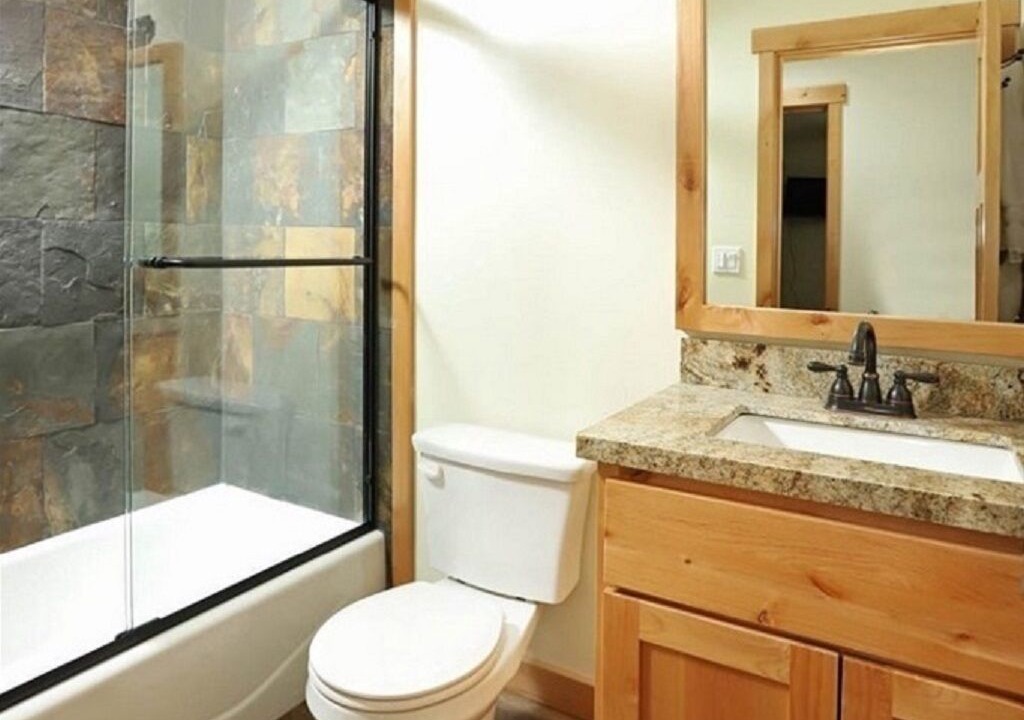 Photo of Bathroom in Fox Farm