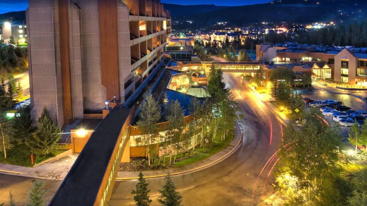 Photo of Outdoor in Peak 9