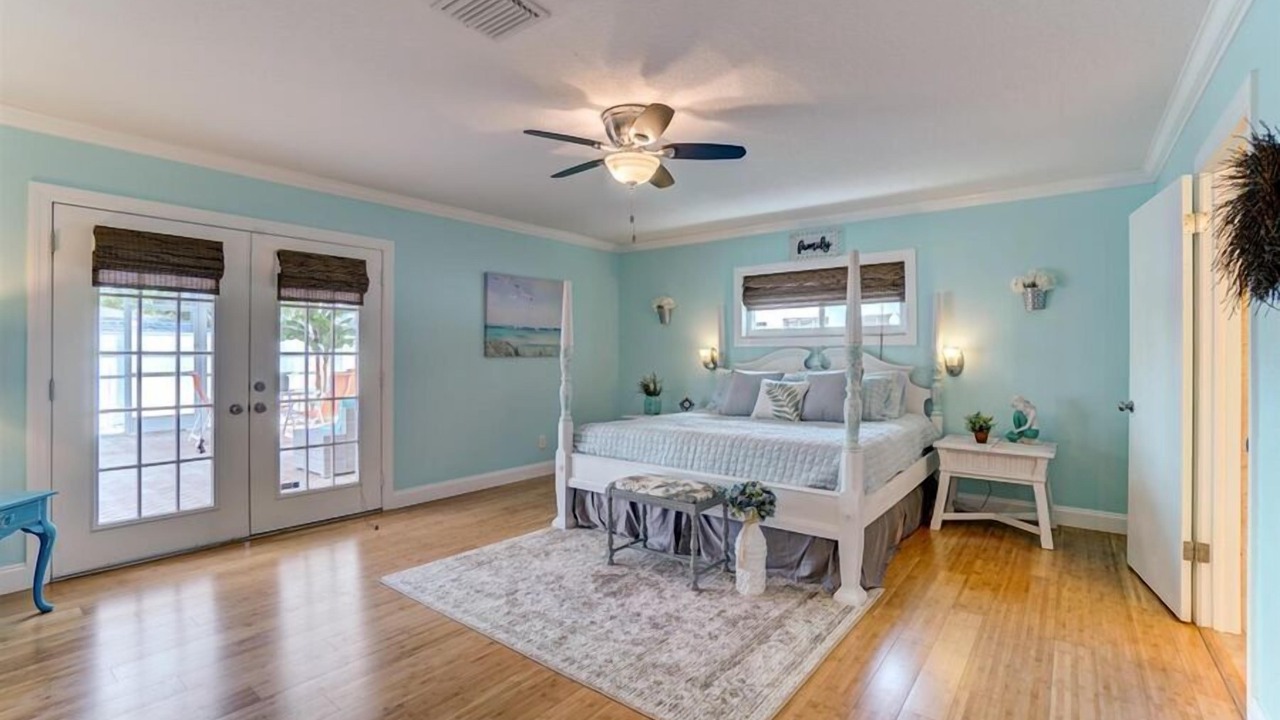Photo of Bedroom in Anona